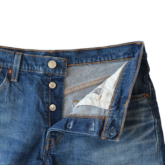 Levis 501 Buttonfly Denim Shorts With Frayed Hem Size 28 - Picture 4 of 5